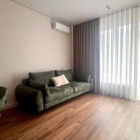 Forest Apartment Dobrovelychkivka